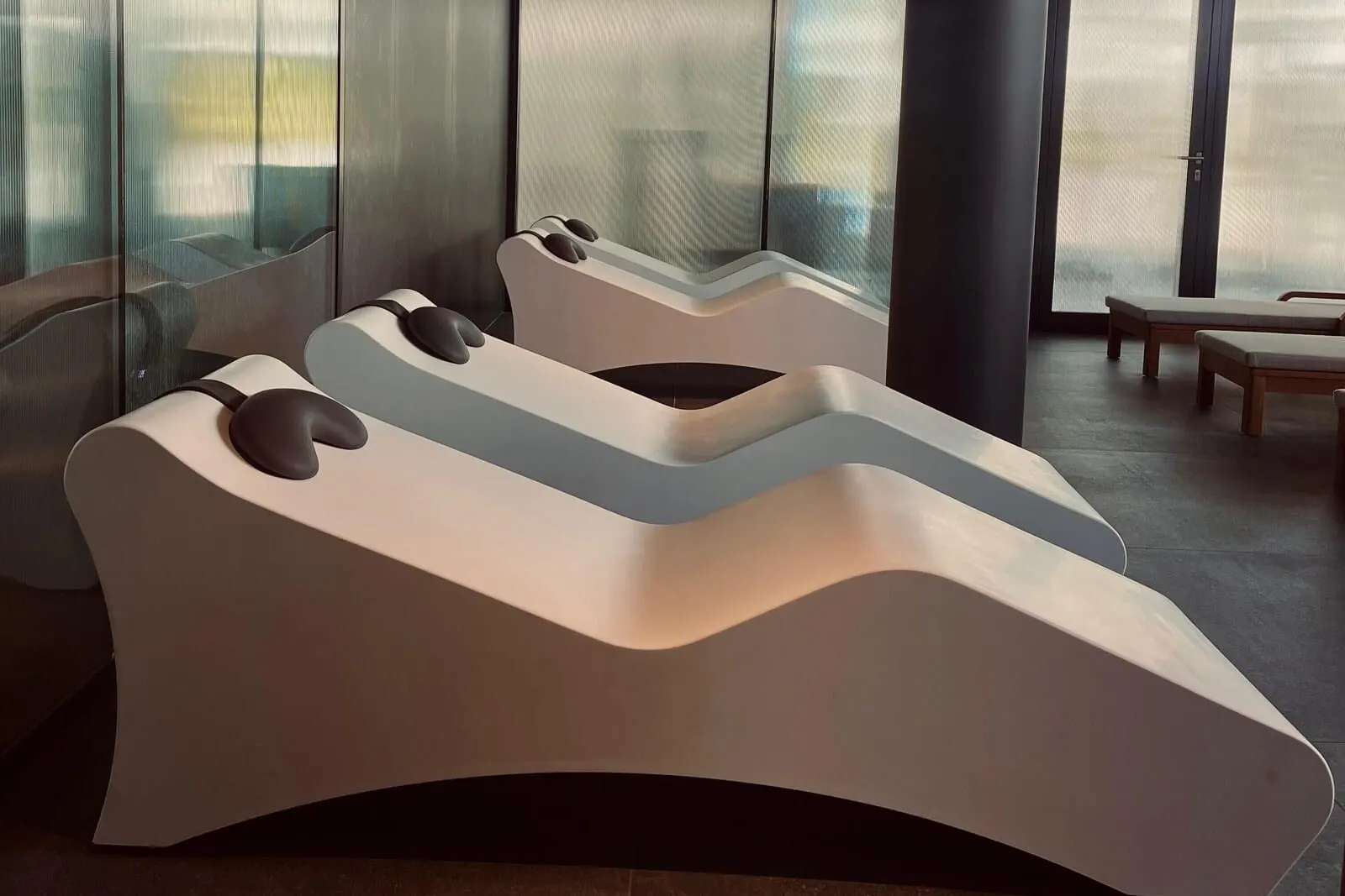 Flamingo Beach Mate: A modern spa area with a unique, wavy design