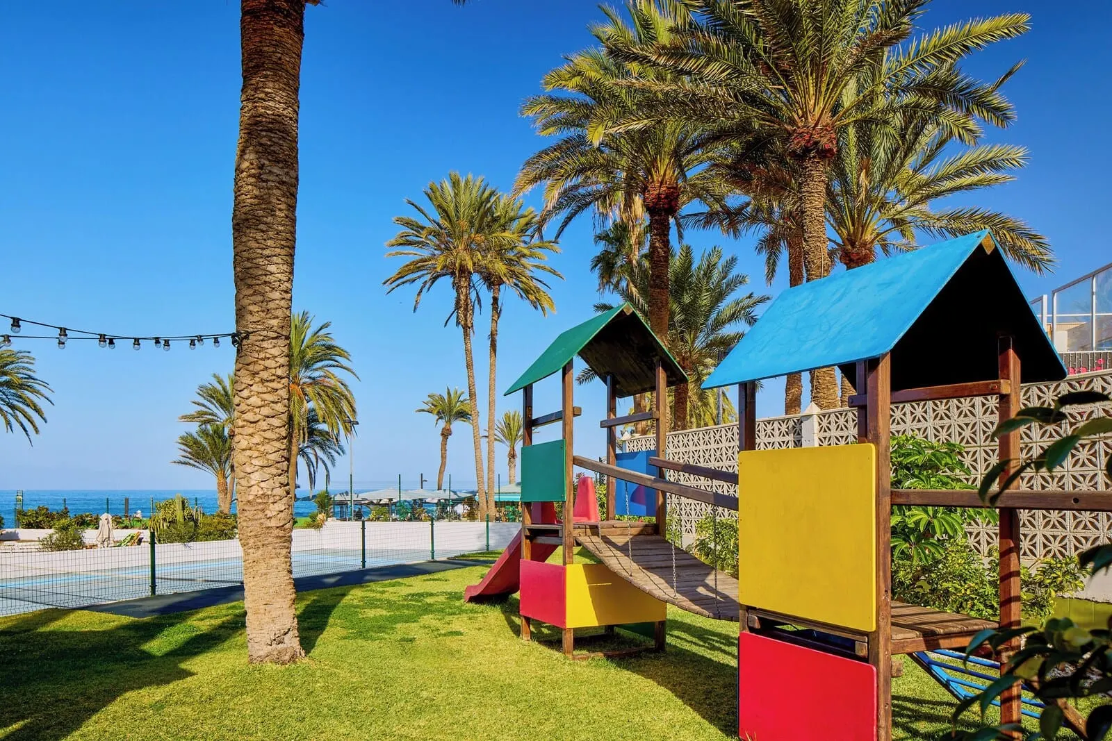 Sol Tenerife: A playground with slides and climbing structures