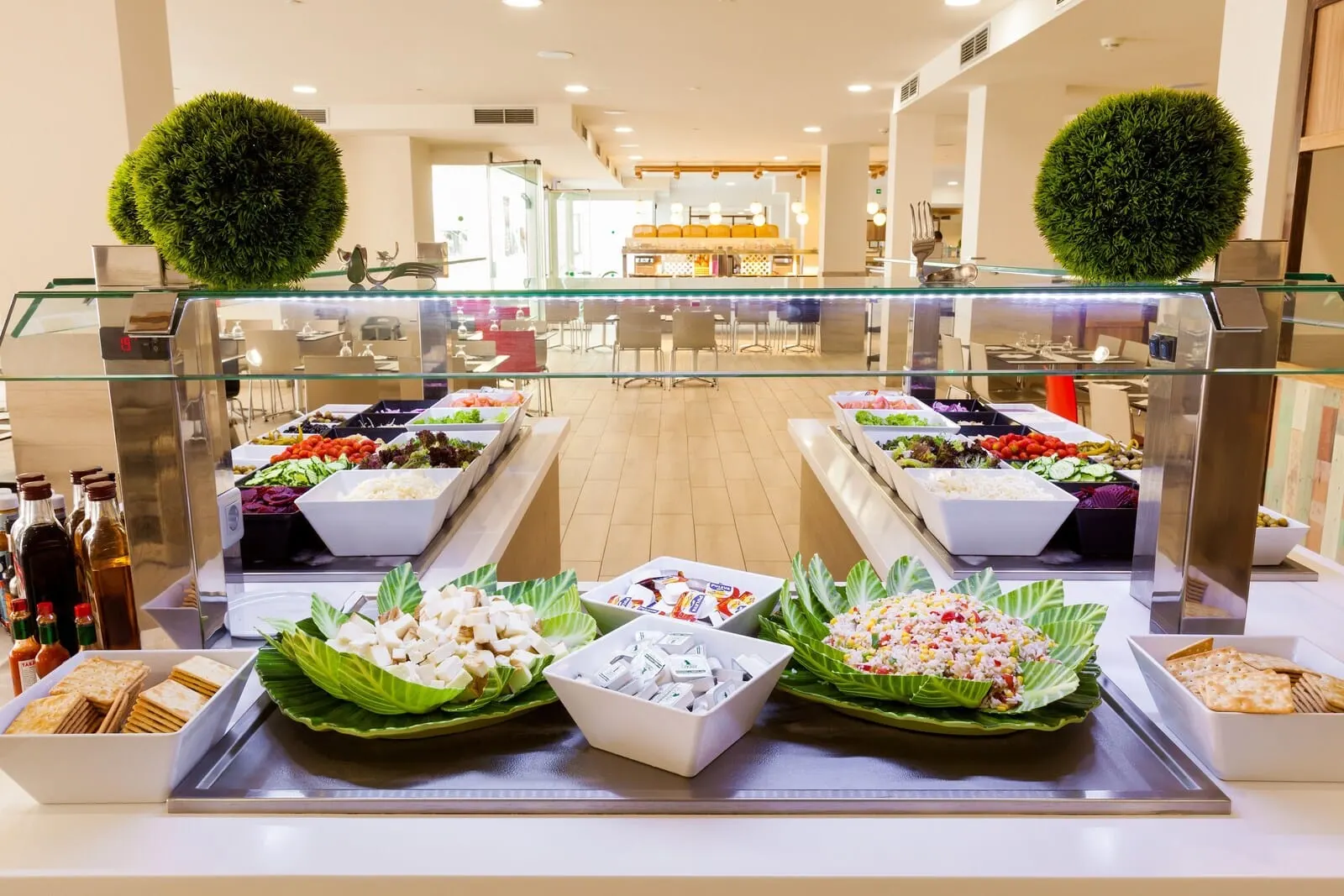 Tagoro Family & Fun Costa Adeje: A buffet with various food items and beverages