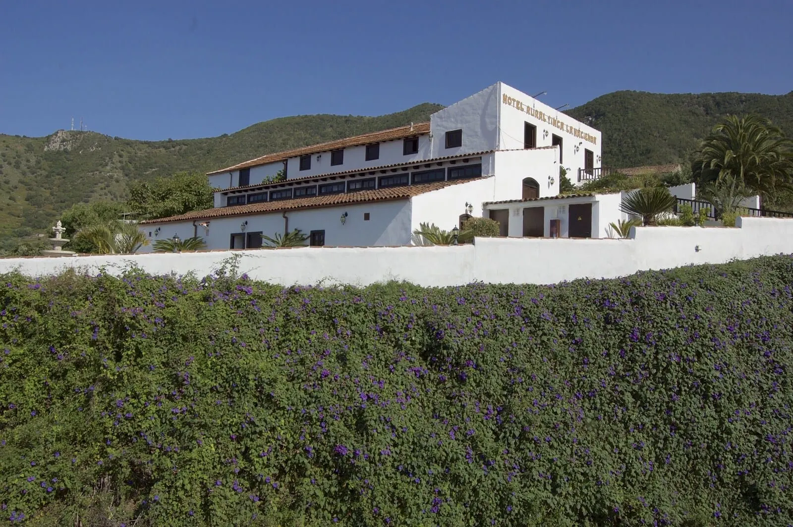 Hotel Rural Finca La Hacienda: Front of property
